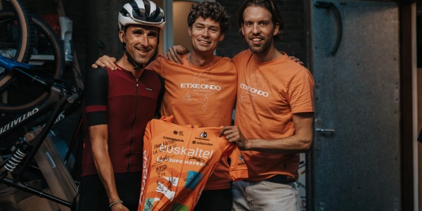 Etxeondo groet Nederland